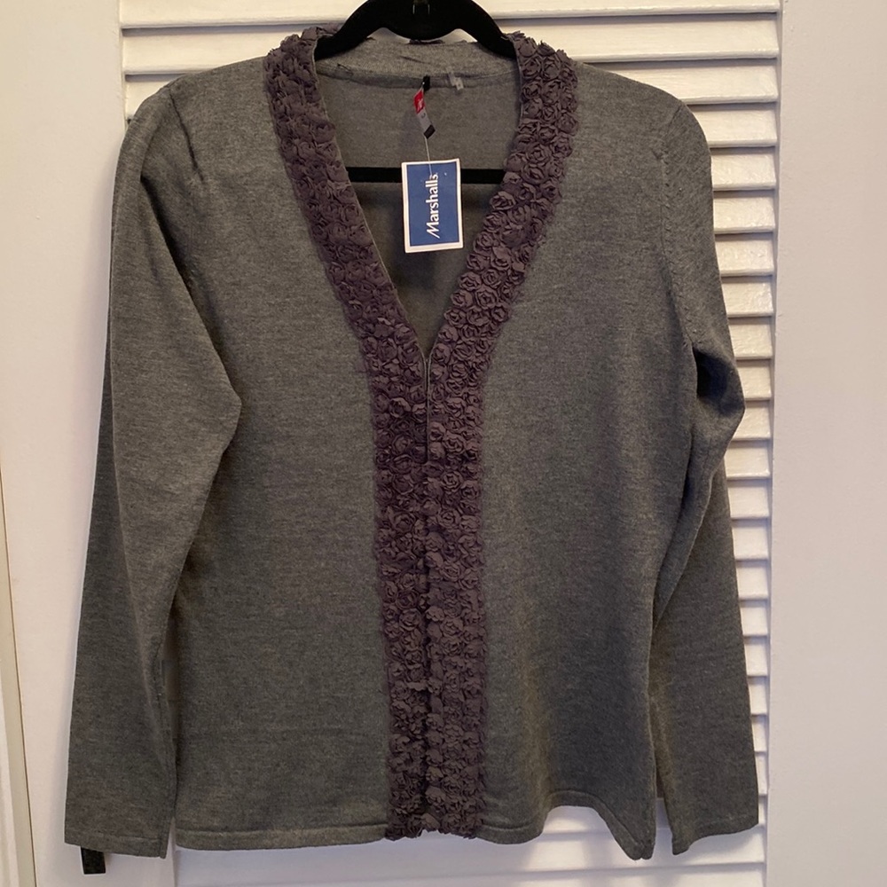 NWT cardigan sweater - Picture 1 of 4